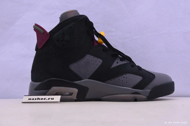 Jordan Bordeaux CT8529-063 Air 6 0302